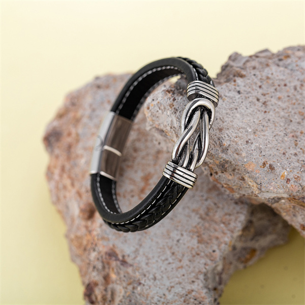 Leather bracelet (5)