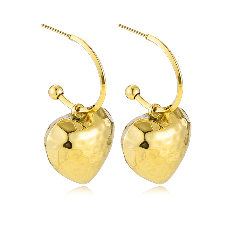 Heart-shaped hammered earrings Heart-shaped hammered earrings