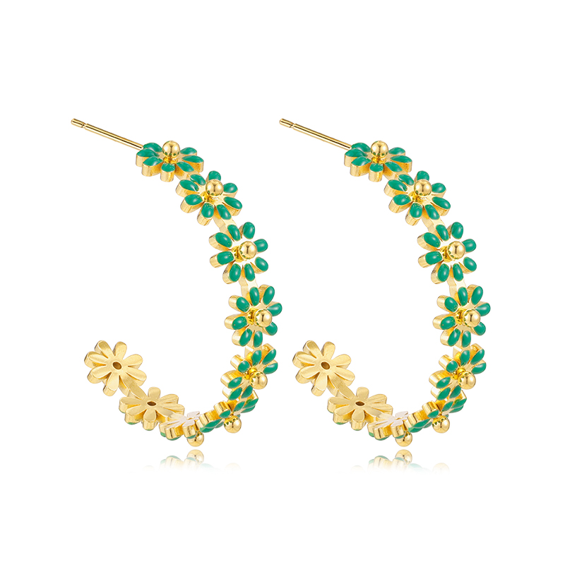 Vibrant green enamel flower earrings Vibrant green enamel flower earrings